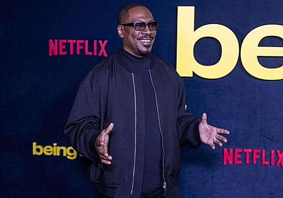 Eddie Murphy asiste al estreno de la película 'Being Eddie'.