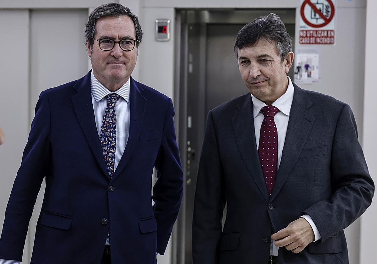 Imagen de Antonio Garamendi y Vicente Lafuente en Valencia.