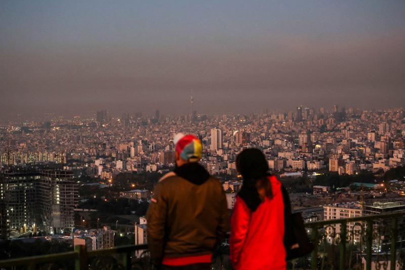 La sequía y la sobrepoblación amenazan la capital iraní.