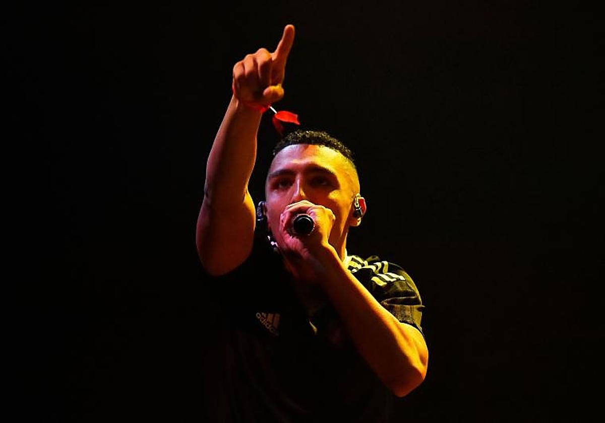 El cantante Morad en un concierto.