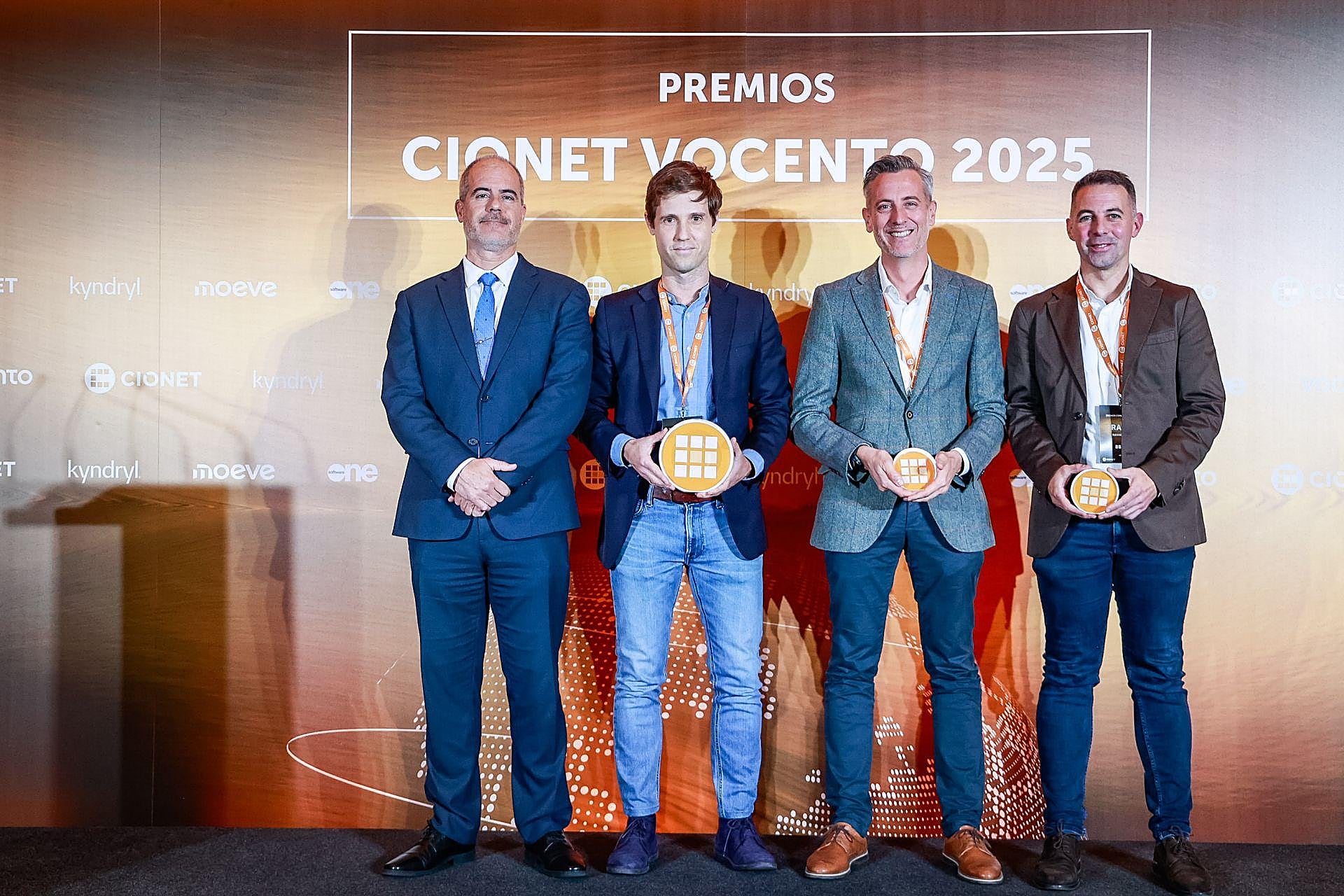 Finalistas y premiados