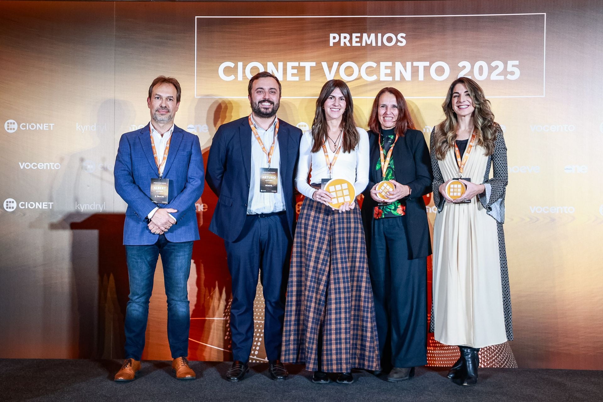 Finalistas y premiados