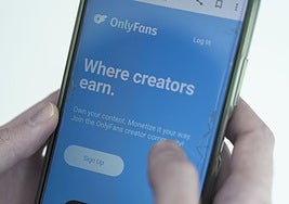 Acceso a la plataforma de contenido adulto, OnlyFans.