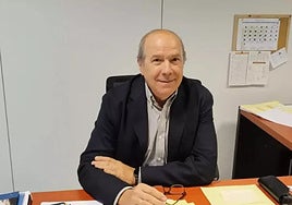 El presidente de la APIF, Miguel Pallerés en su despacho del Ministerio Público en Las Palmas de Gran Canaria.