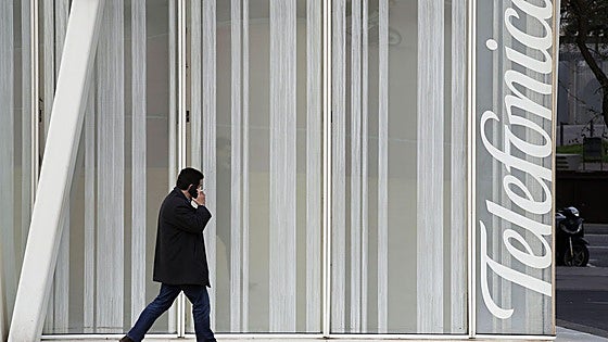 Telefónica comienza a comunicar el ERE: 5.300 despidos en cuatro de las siete filiales afectadas