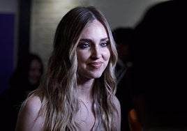 Chiara Ferragni en el photocall de la cena previa a los Premios Goya.