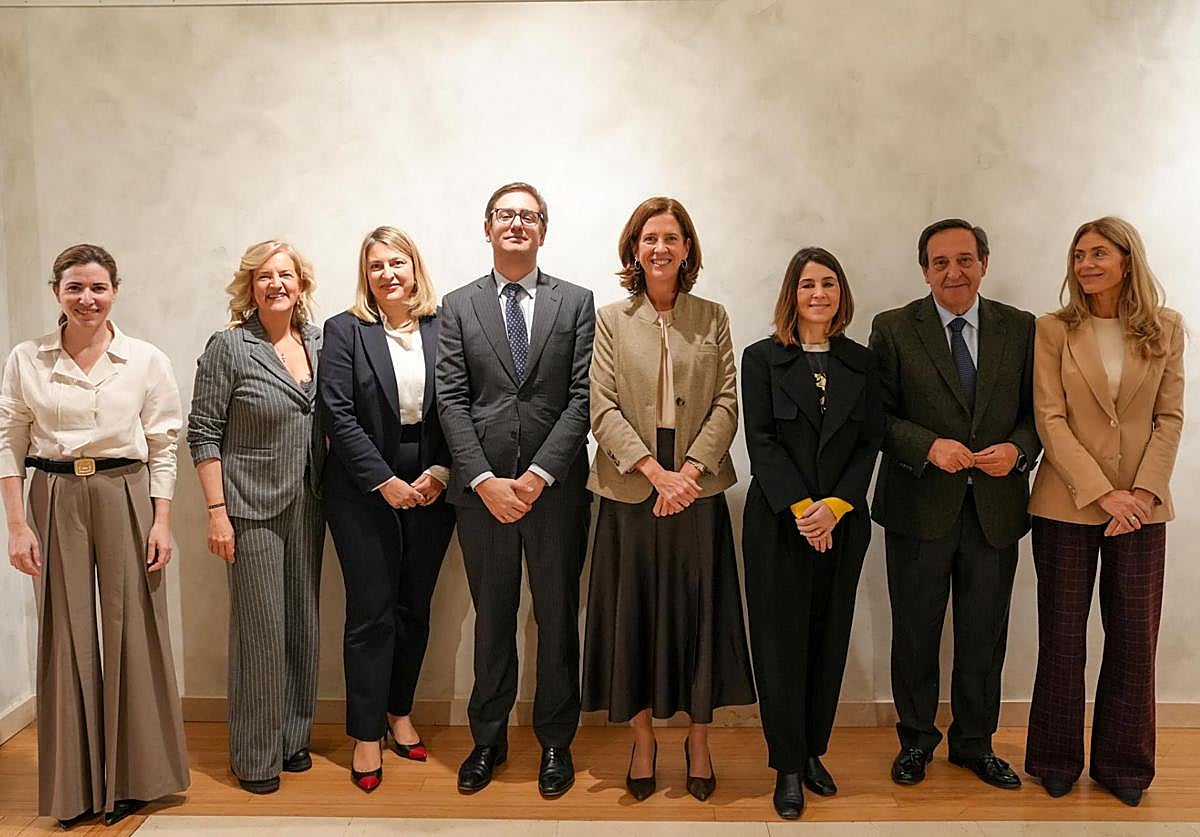 Foto de familia de la celebración del evento «Simplificar para crecer»