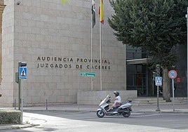 Imagen de archivo de los Juzgados de Cáceres.