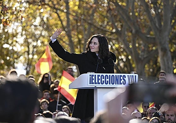 Isabel Díaz Ayuso interviene en la concentración del PP.