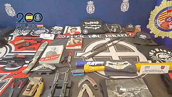 La Policía desarticula por primera vez una célula terrorista supremacista blanca en España
