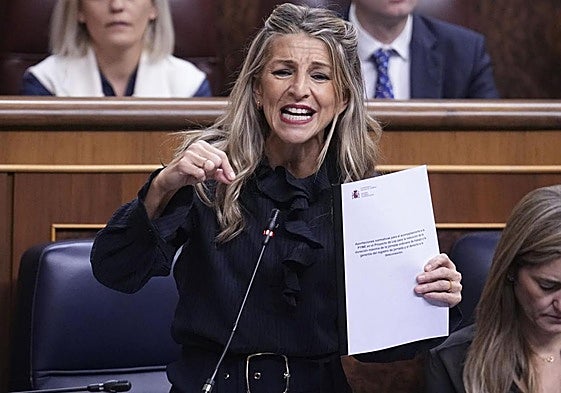 Yolanda Díaz interviene en la última sesión de control al Gobieno en el Congreso.