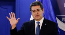 Queda en libertad el expresidente de Honduras indultado
