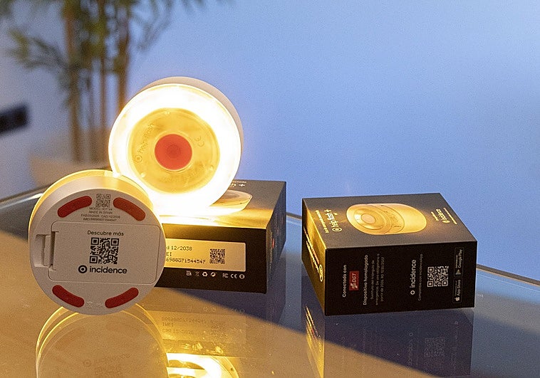 Скандал вокруг V-16: Facua обвиняет DGT в попустительстве, ведомство ссылается на Верховный суд