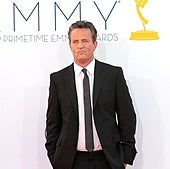 El actor Matthew Perryen una gala de los Premios Emmy en 2012.