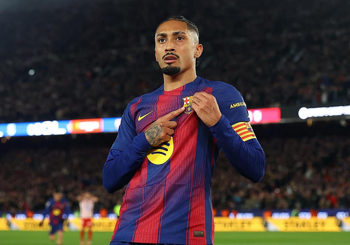 Raphinha celebra el gol que marcó ante el Atlético.