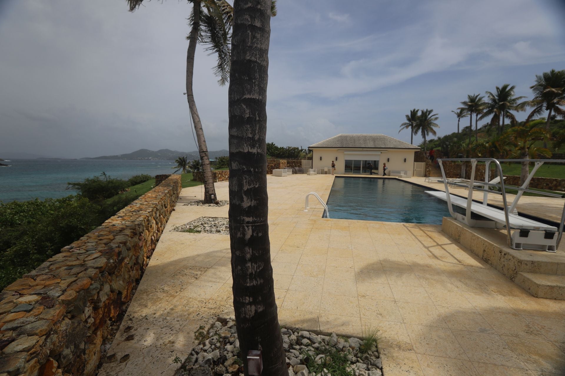 Las imágenes inéditas de la «isla de los pedófilos» de Epstein