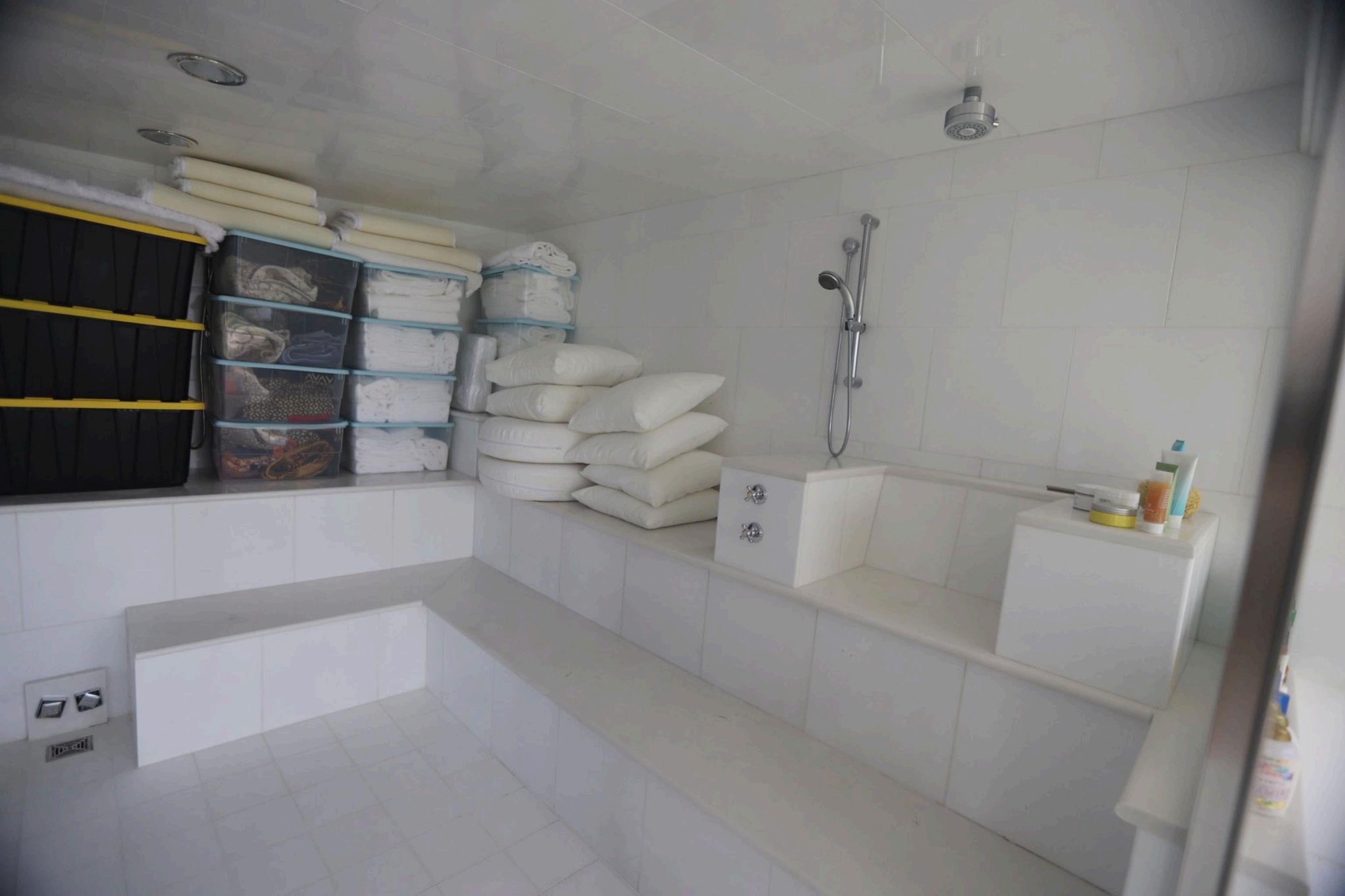 Las imágenes inéditas de la «isla de los pedófilos» de Epstein