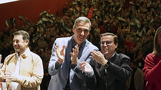 Sánchez, Feijóo y Abascal se vuelcan en la campaña extremeña, termómetro del nuevo ciclo electoral