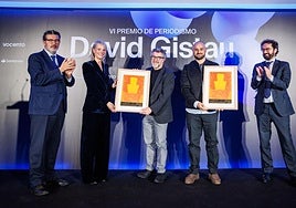 De izquierda a derecha: Julián Quirós, Romina Caponnetto, Alberto Di Lolli, Andros Lozano y Joaquín Manso