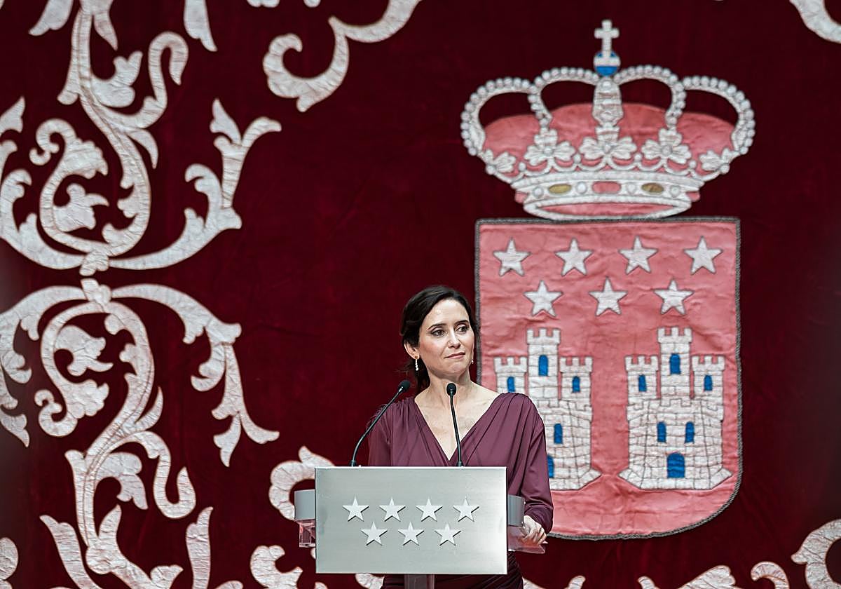Ayuso este viernes durante un acto en conmemoración del 47º aniversario de la Constitución.