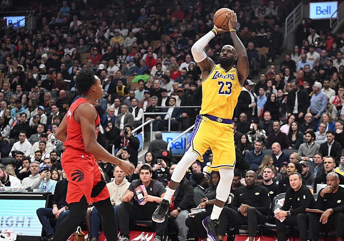 LeBron James during the last match against the Raptors.