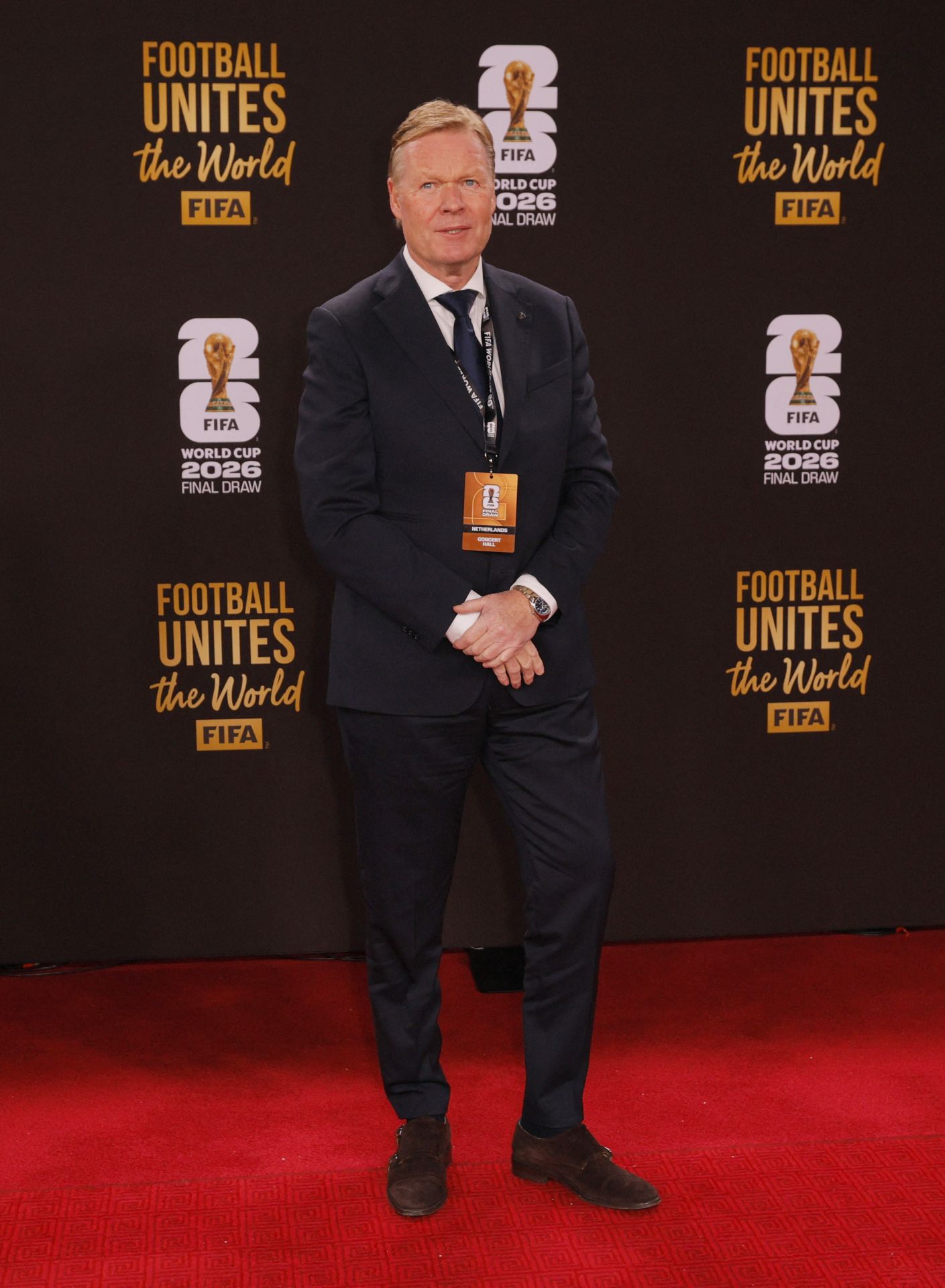 El seleccionador neerlandés, Ronald Koeman, a su llegada al John F. Kennedy Center for the Performing Arts.