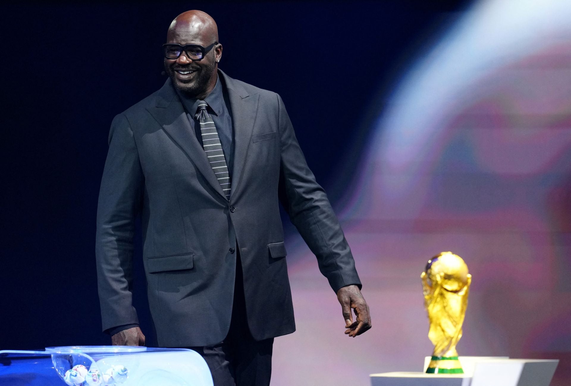 Shaquille O'Neal, leyenda de la NBA, en el transcurso de la ceremonia organizada en el John F. Kennedy Center for the Performing Arts.