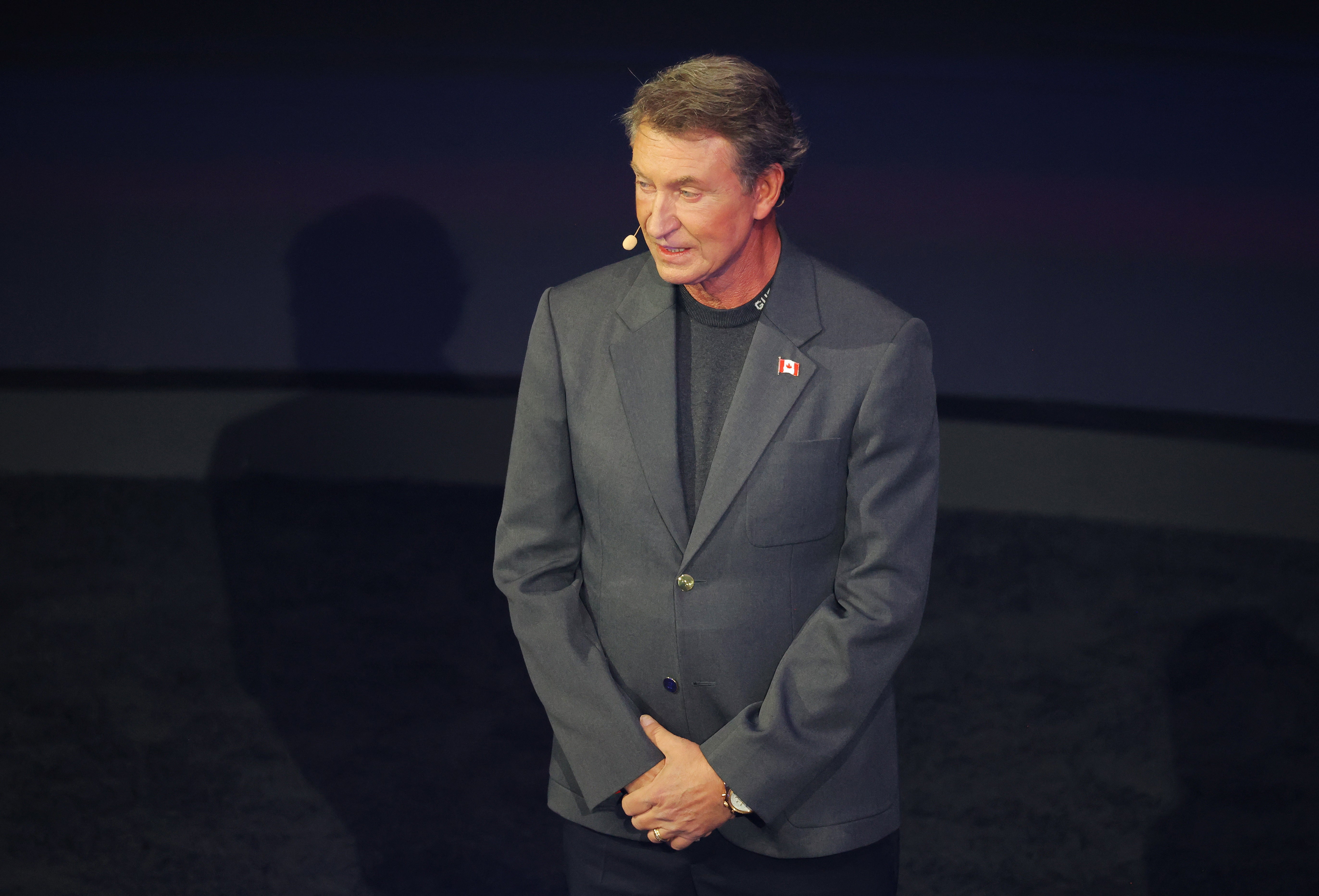 El canadiense Wayne Gretzky, leyenda de la NHL, durante el sorteo del Mundial 2026.
