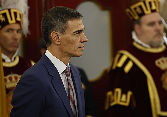 El presidente del Gobierno, Pedro Sánchez, asiste al acto institucional por el Día de la Constitución