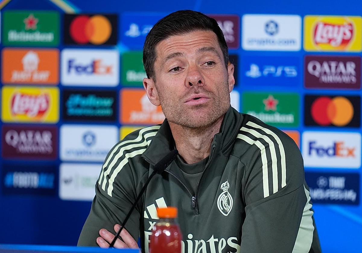 Xabi Alonso, during his pre-match press conference before Real Madrid's Champions League clash against Manchester City at the Santiago Bernabéu.