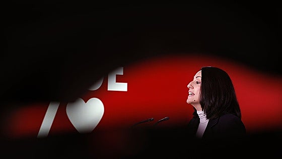 El PSOE sufre nuevas bajas por las denuncias de acoso sexual y asume que la sangría continuará