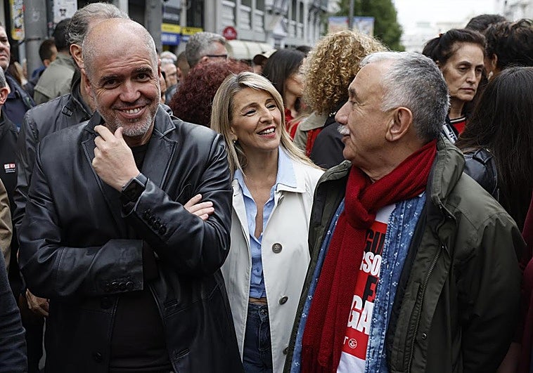 Díaz cierra con los sindicatos los permisos por duelo y cuidados y busca ahora el difícil apoyo del Congreso