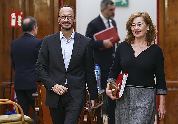 Sánchez no volverá al Congreso hasta febrero