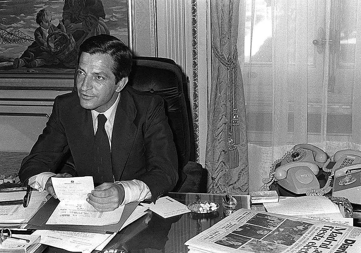 Una mujer denuncia a Adolfo Suárez por una supuesta agresión sexual en los años 80 cuando ella era menor