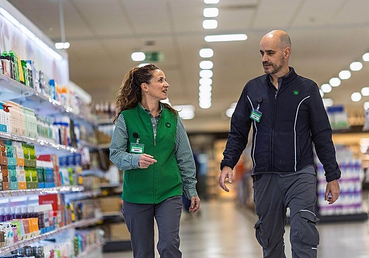 Los trabajadores de Mercadona contarán con una semana más de vacaciones y otra paga extra