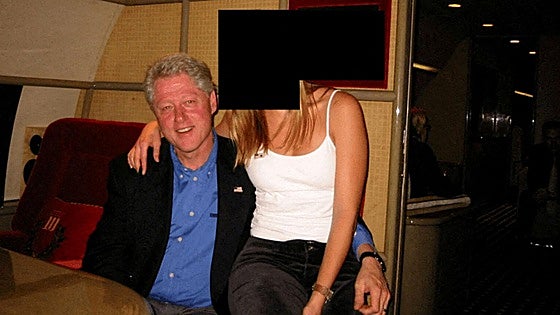 La Casa Blanca comienza a desclasificar los archivos del 'caso Epstein': pocas referencias a Trump y muchas fotos de Clinton