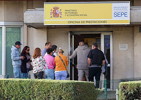 El Gobierno suprime la obligación de presentar la declaración del IRPF a los perceptores del paro