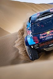 El Ford Raptor T1+ Evo de Carlos Sainz, listo para conquistar el Dakar 2026
