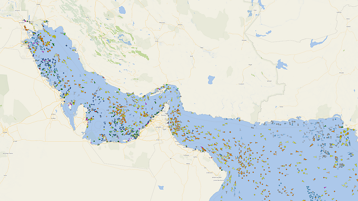 ¿Cómo han acabado 3.200 barcos atrapados en el Estrecho de Ormuz?