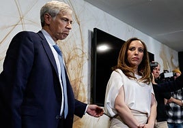 Maduro contrata al abogado de Julian Assange, Barry Pollack