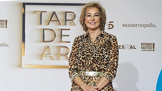 Ana Rosa Quintana celebra su 70 cumpleaños trabajando