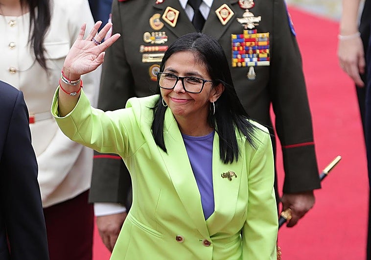 El director de la CIA y Delcy Rodríguez se reunieron en Caracas para pactar la cooperación entre sus países