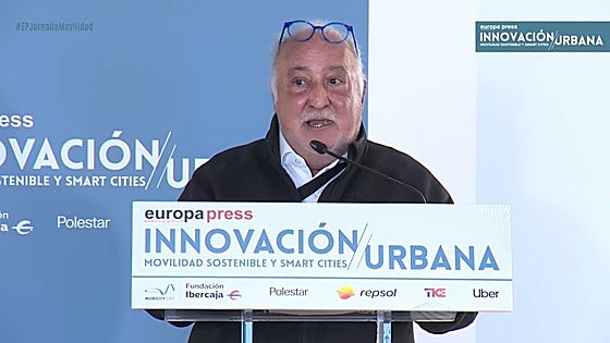 Pere Navarro: «Al centro de la ciudad se irá en transporte público o en VTC, no en coche particular»