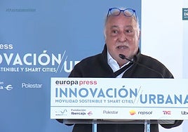 Pere Navarro: «Al centro de la ciudad se irá en transporte público o en VTC, no en coche particular»