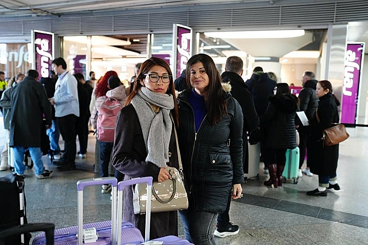 «Renfe nos dice que nos busquemos la vida»