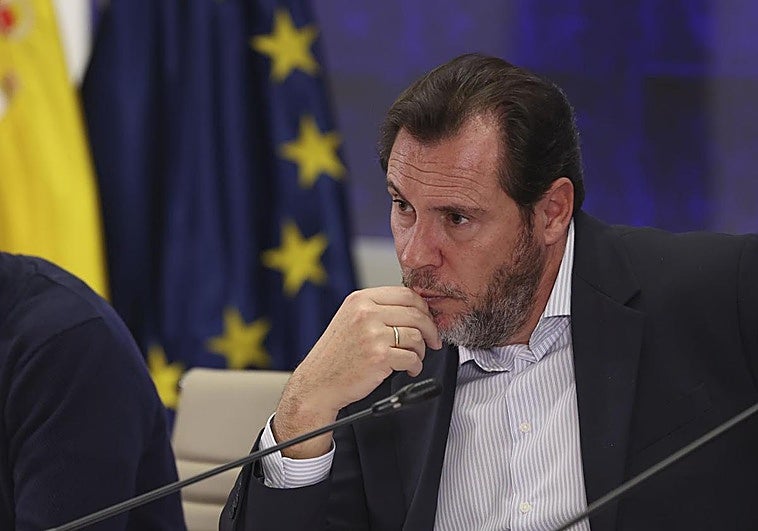 Puente asegura que el centro de control «nunca perdió el rastro del Alvia»