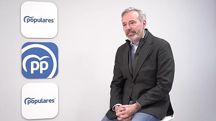 Jorge Azcón: «Pilar Alegría ha sido la portavoz del Gobierno que más ha mentido de la historia»