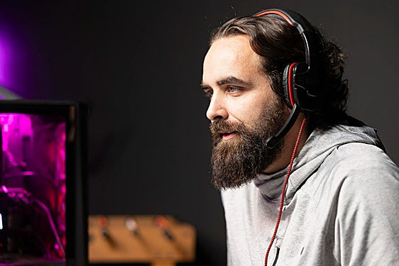 Los mejores auriculares con micrófono para reuniones y videollamadas