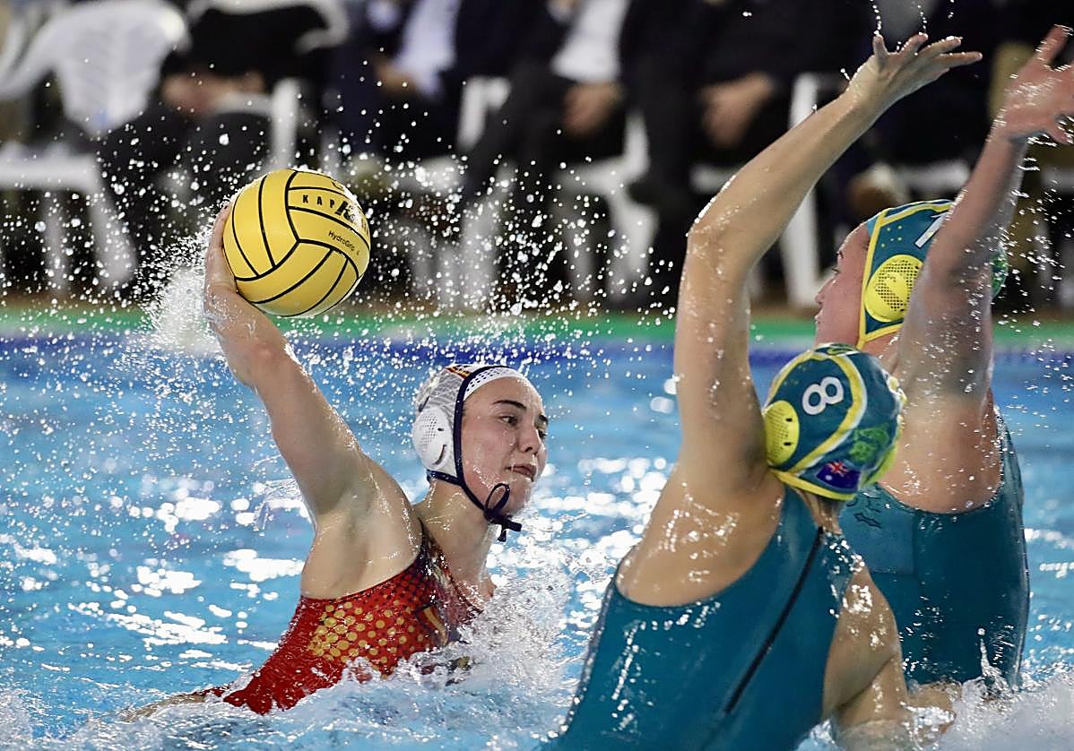 Nona Pérez: Spanish Water Polo & Medal Success