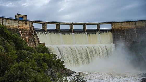 Las lluvias dejan de golpe 4.500 hm3 en los embalses, que ganan 8 puntos en una semana, la mayor subida desde 1996